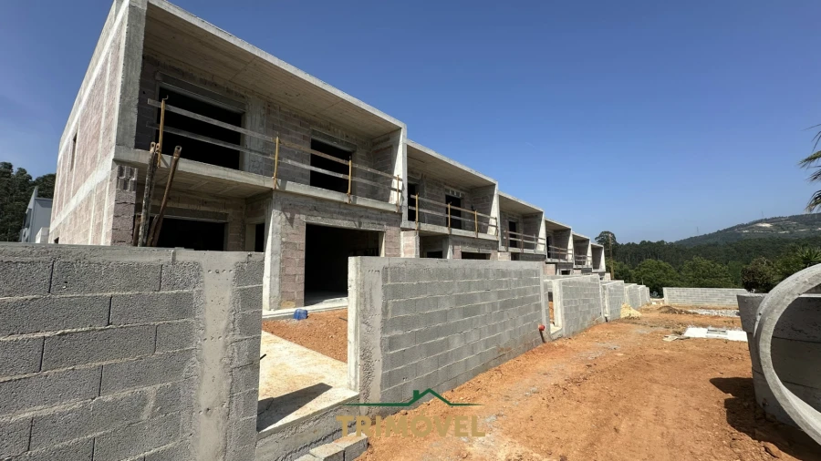 Moradia T3 para Venda em Nogueira do Cravo e Pindelo Foto 9