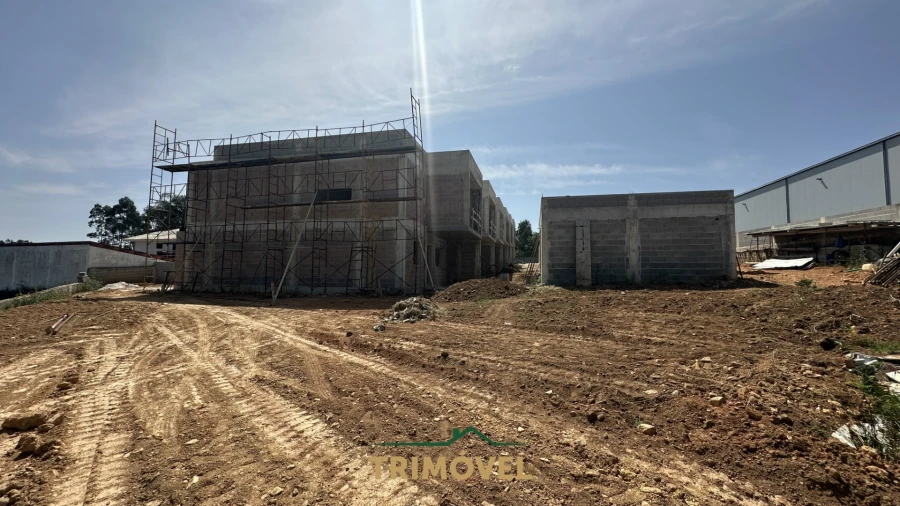 Moradia T3 para Venda em Nogueira do Cravo e Pindelo Foto 4