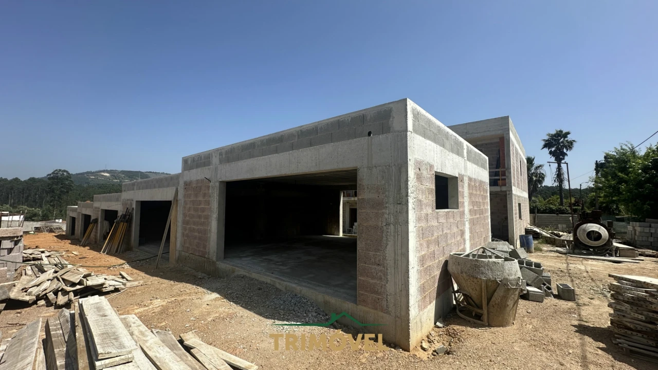 Moradia T3 para Venda em Nogueira do Cravo e Pindelo Foto 2