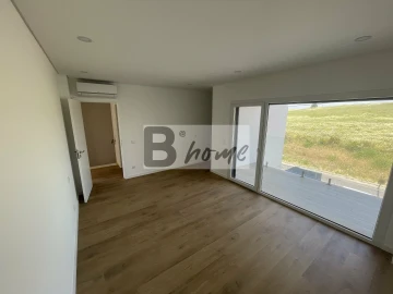 Moradia T3 para Venda em Caparica e Trafaria