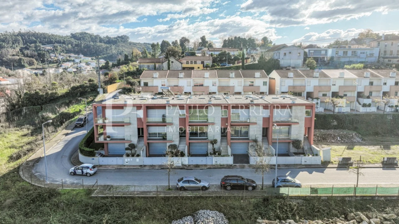 Moradia T3 para Venda em Oliveira (São Mateus) Foto 4