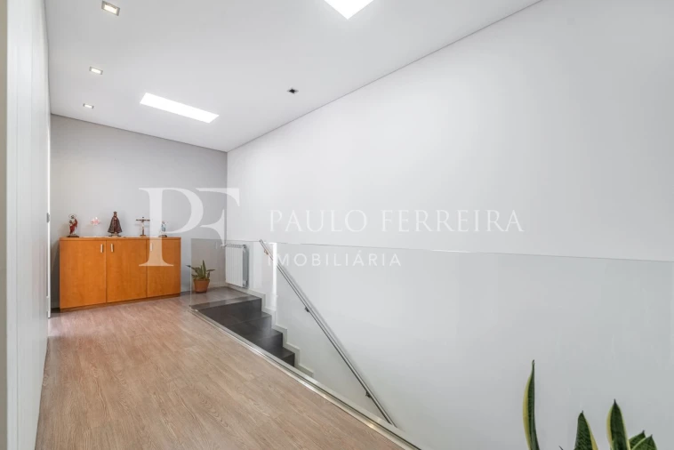 Moradia T3 para Venda em Oliveira (São Mateus) Foto 23