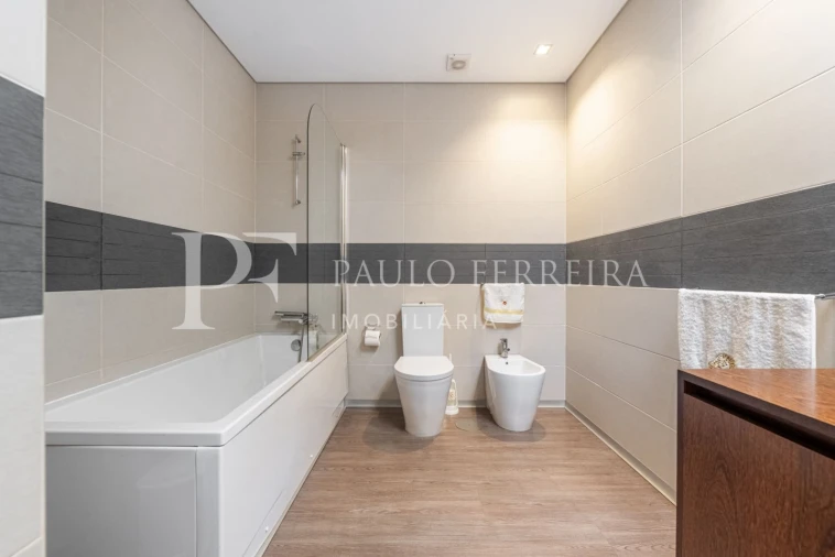 Moradia T3 para Venda em Oliveira (São Mateus) Foto 34