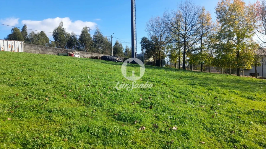 Terreno para Venda em Vila Nova de Famalicão e Calendário Foto 3