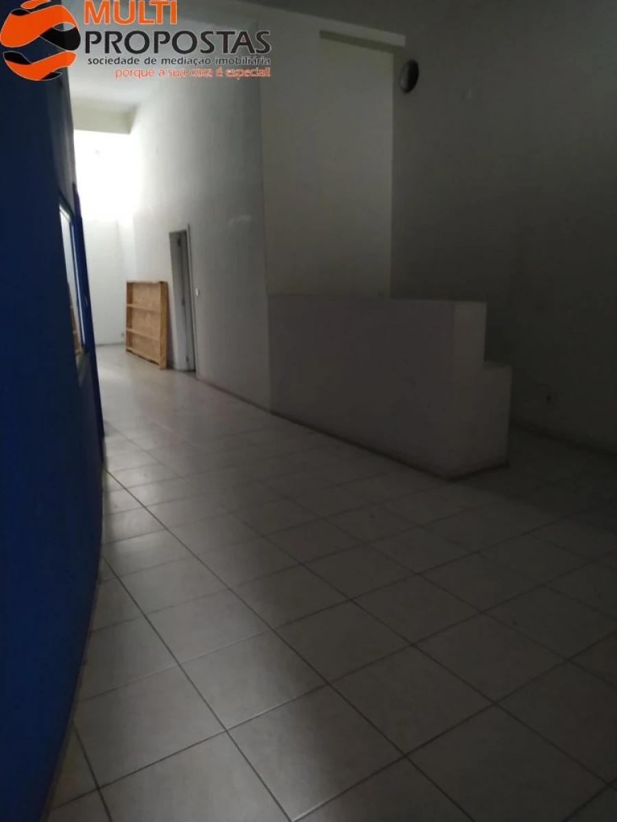 Negócio para Arrendamento em Braga (Maximinos, Sé e Cividade) Foto 12