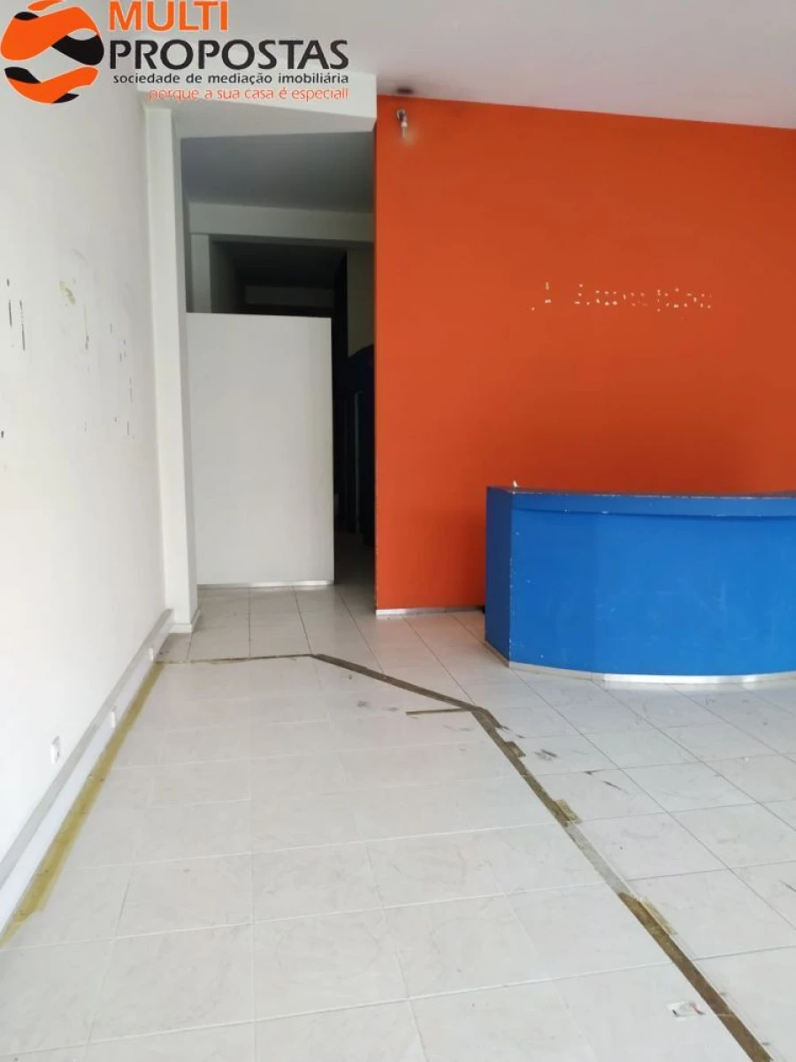 Negócio para Arrendamento em Braga (Maximinos, Sé e Cividade) Foto 6