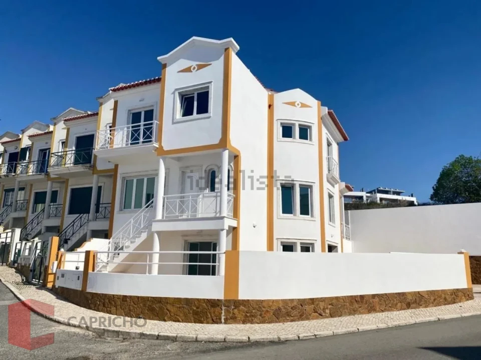 Moradia T3 para Venda em Ericeira Foto 1