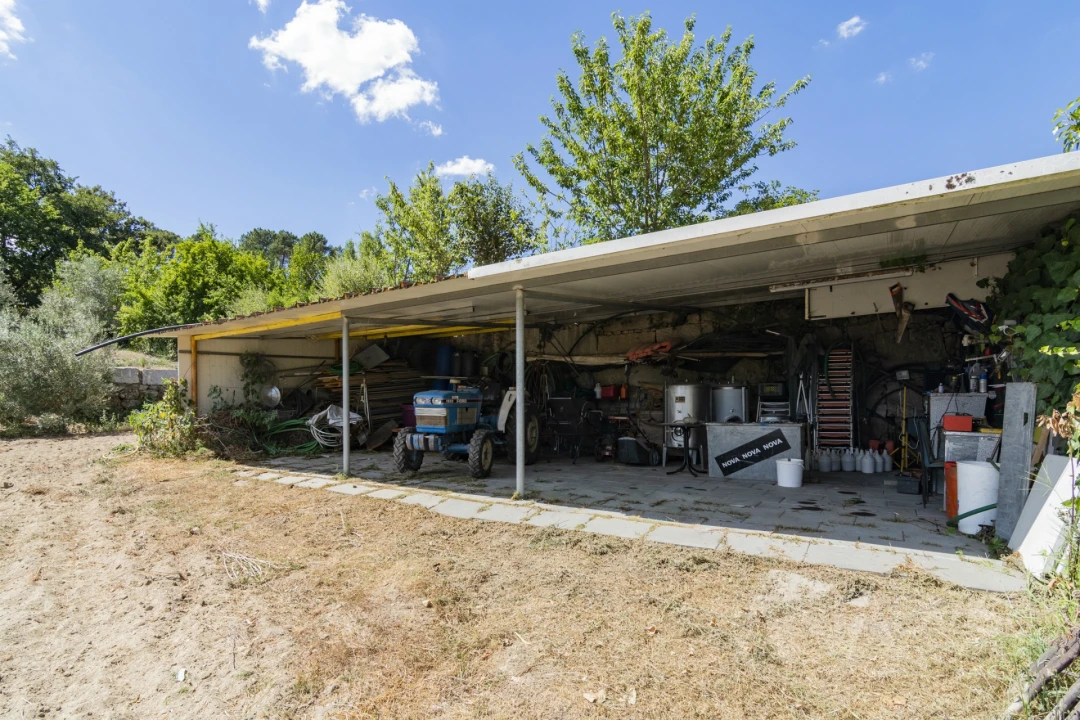 Quinta T4 para Venda em Fragosela Foto 29