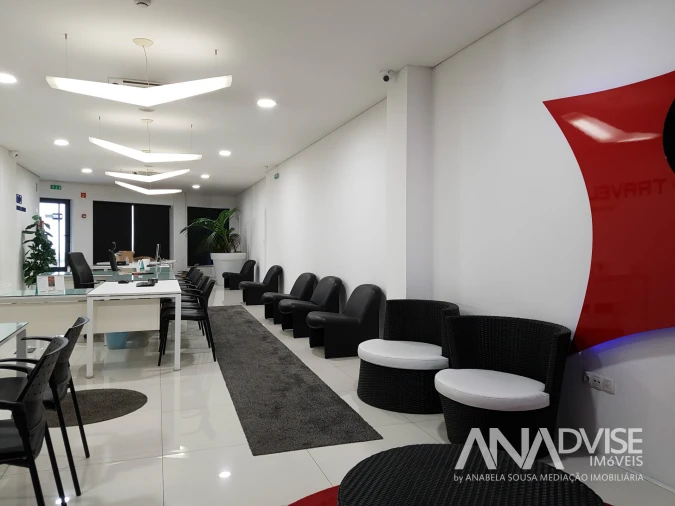 Loja para Arrendamento em Viseu Foto 2