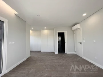 Apartamento T4 para Venda em Viseu