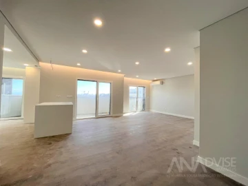 Apartamento T4 para Venda em Viseu