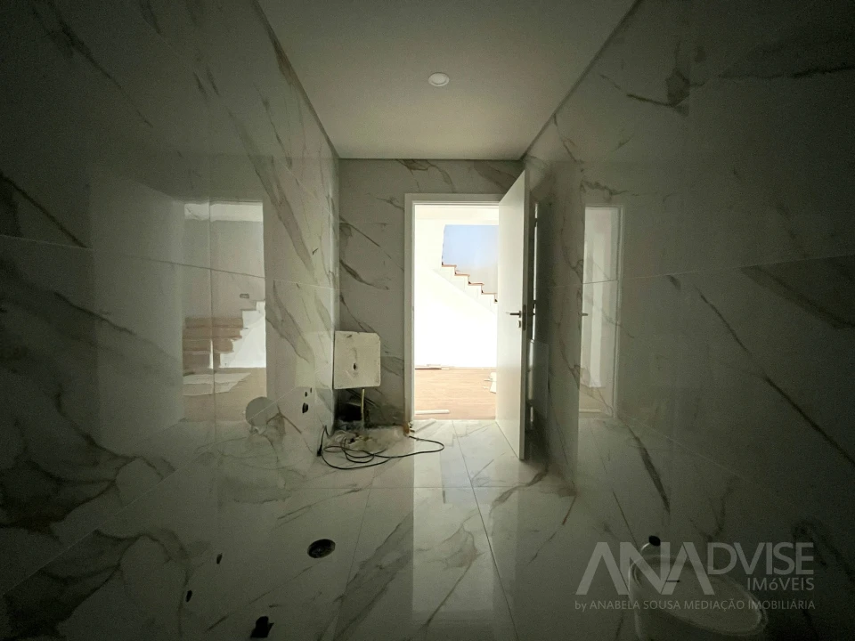 Moradia T3 para Venda em Viseu Foto 27