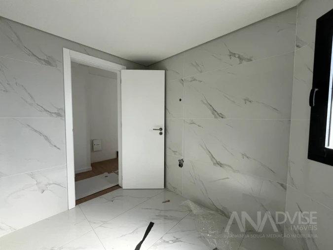 Moradia T3 para Venda em Viseu Foto 35