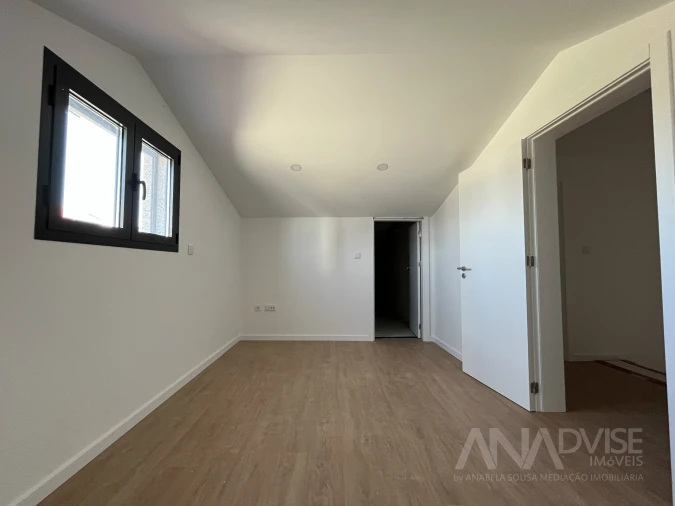 Moradia T3 para Venda em Viseu Foto 43