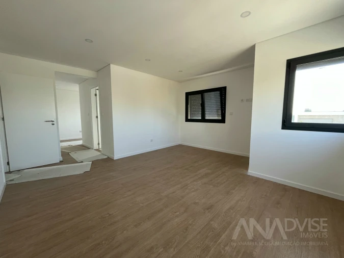 Moradia T3 para Venda em Viseu Foto 37