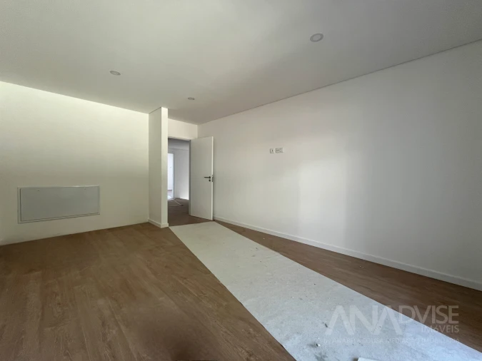 Moradia T3 para Venda em Viseu Foto 20