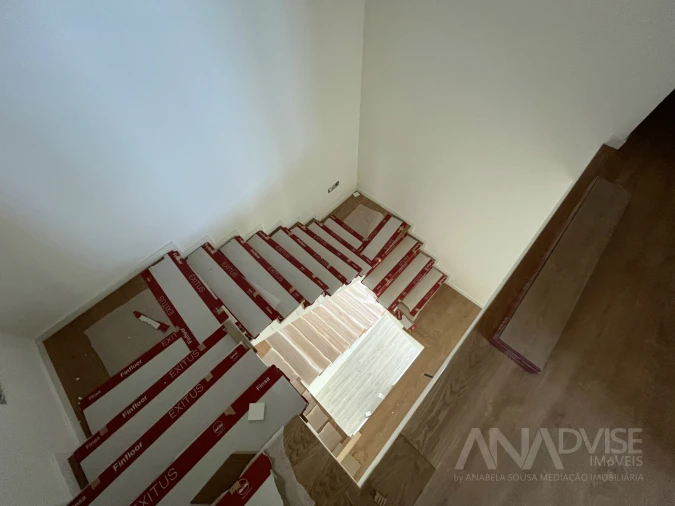 Moradia T3 para Venda em Viseu Foto 51