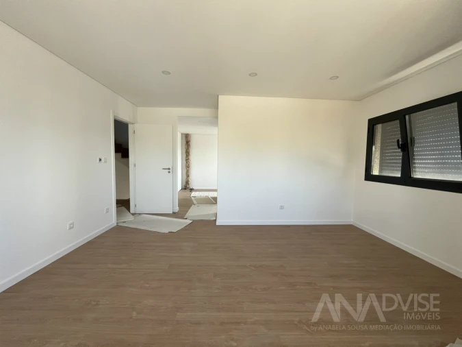 Moradia T3 para Venda em Viseu Foto 33