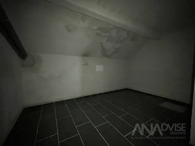 Moradia T3 para Venda em Viseu Foto 60