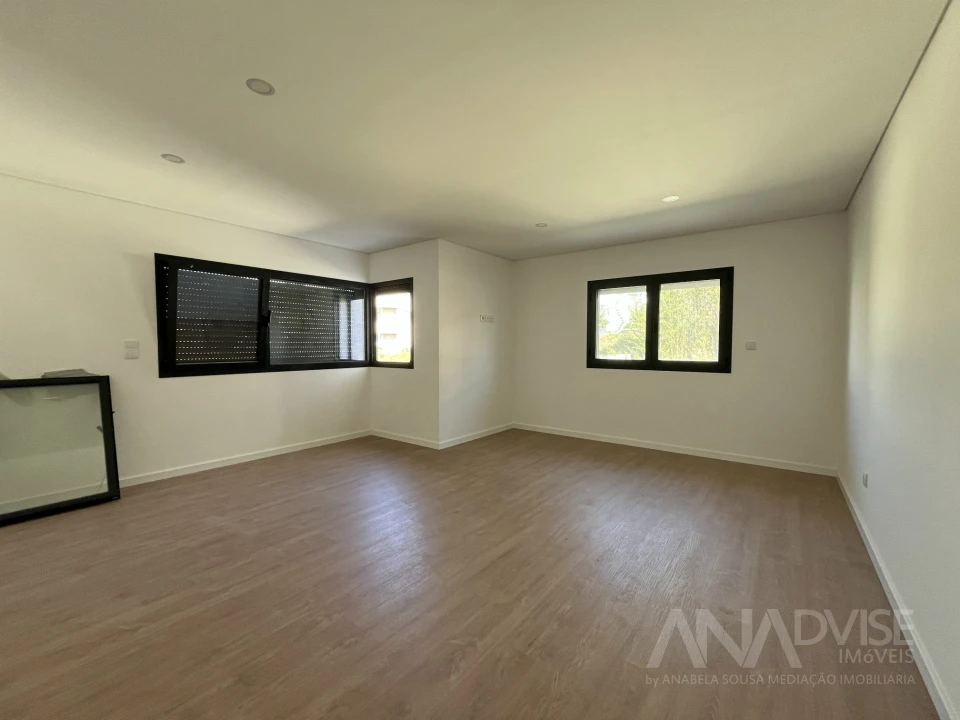 Moradia T3 para Venda em Viseu Foto 29