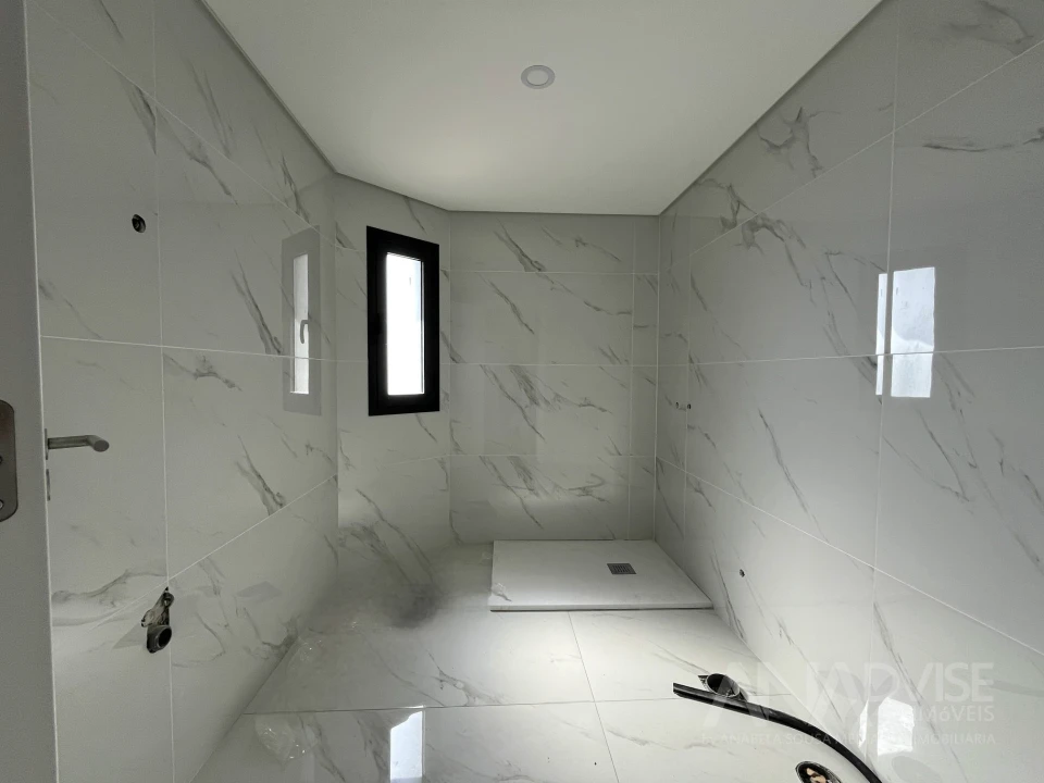 Moradia T3 para Venda em Viseu Foto 34