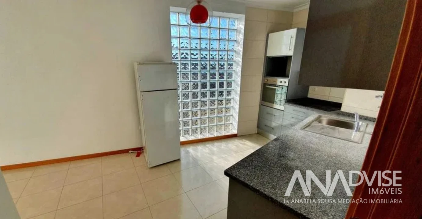 Prédio para Venda em Viseu Foto 17