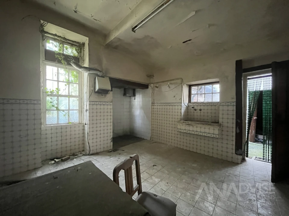 Prédio para Venda em Viseu Foto 8