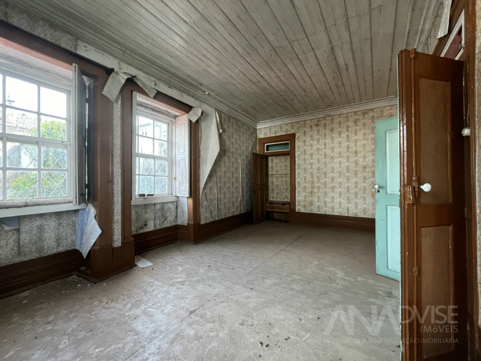 Prédio para Venda em Viseu Foto 17