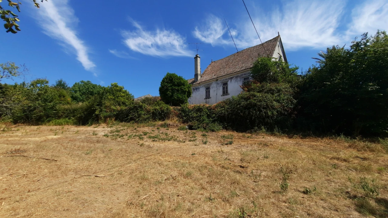 Quinta T5 para Venda em Fornos de Maceira Dão Foto 11