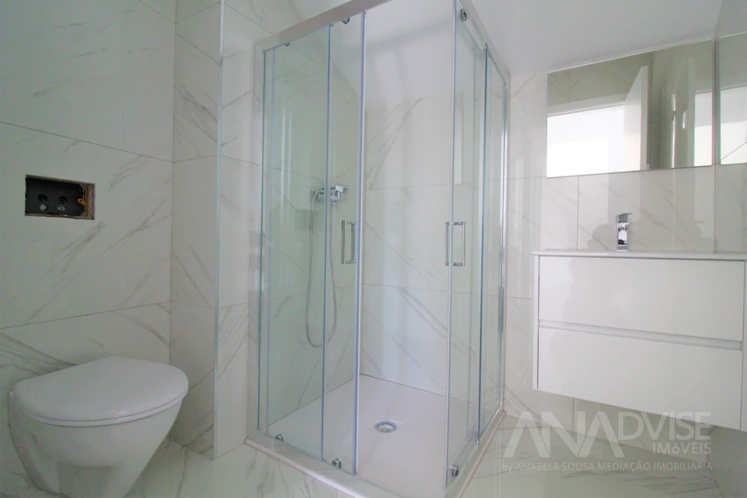 Apartamento T8 para Venda em Viseu Foto 27