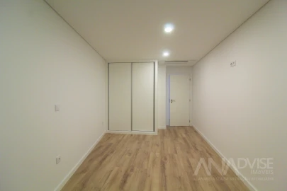 Apartamento T8 para Venda em Viseu