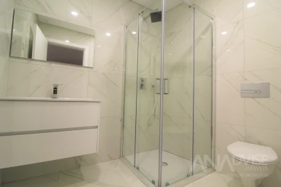 Apartamento T8 para Venda em Viseu