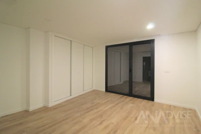 Apartamento T8 para Venda em Viseu