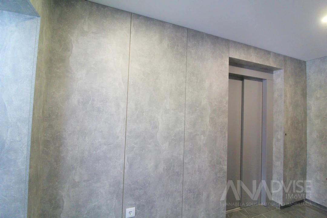 Apartamento T8 para Venda em Viseu Foto 15