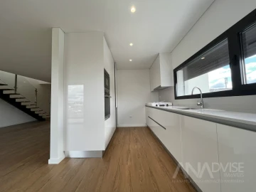 Apartamento T4 para Venda em Viseu