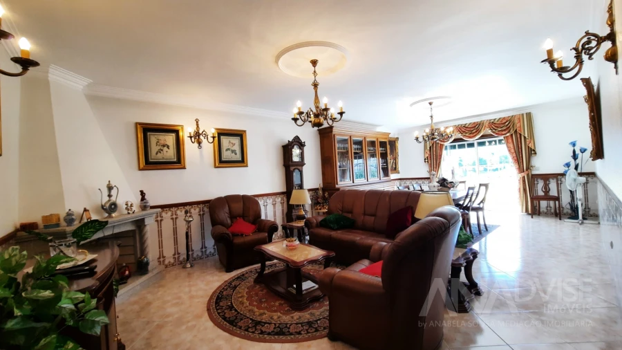 Prédio para Venda em Campo Foto 12