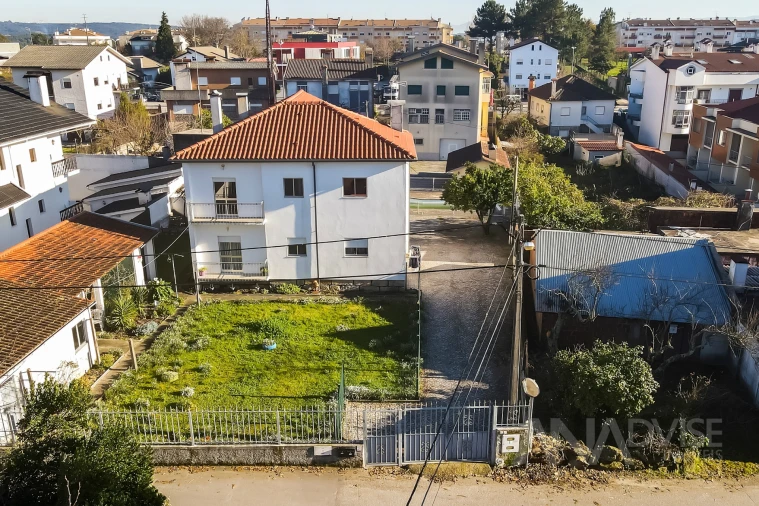 Prédio para Venda em Campo Foto 47
