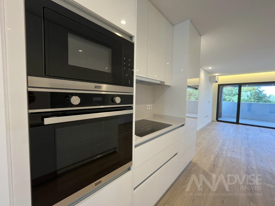 Apartamento T4 para Venda em Repeses e São Salvador Foto 15