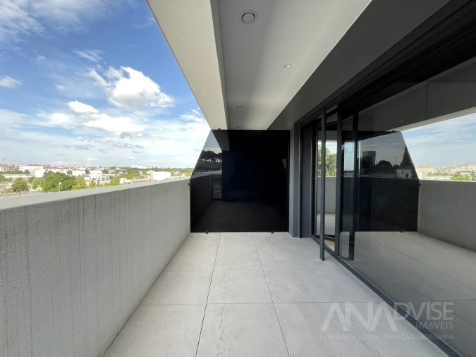 Apartamento T4 para Venda em Repeses e São Salvador Foto 11