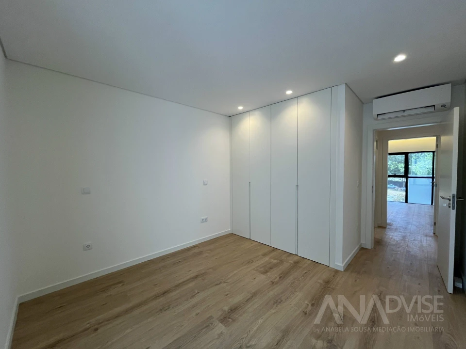 Apartamento T4 para Venda em Repeses e São Salvador Foto 19