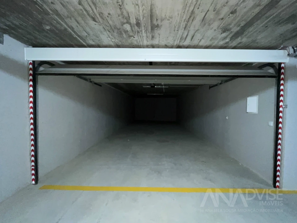 Apartamento T4 para Venda em Repeses e São Salvador Foto 47