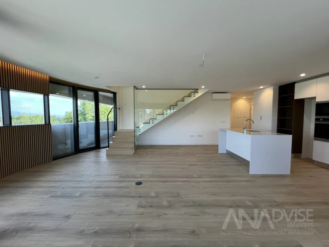 Apartamento T4 para Venda em Repeses e São Salvador Foto 8
