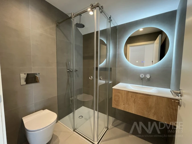 Apartamento T4 para Venda em Repeses e São Salvador Foto 39