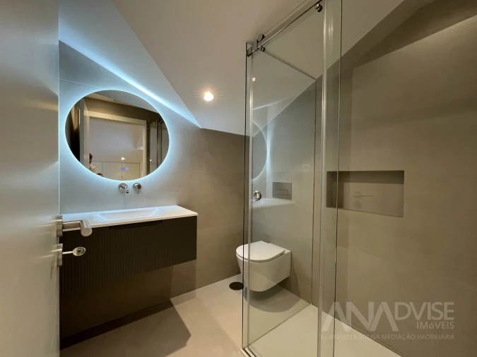 Apartamento T4 para Venda em Repeses e São Salvador Foto 42