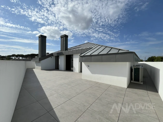 Apartamento T4 para Venda em Repeses e São Salvador Foto 37