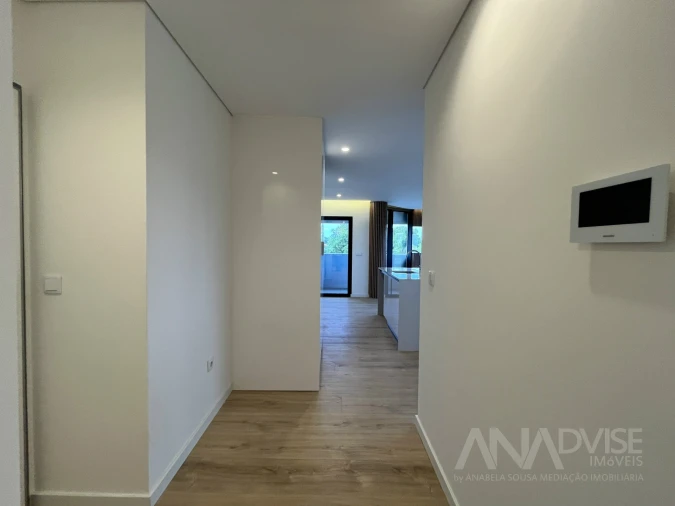 Apartamento T4 para Venda em Repeses e São Salvador Foto 28