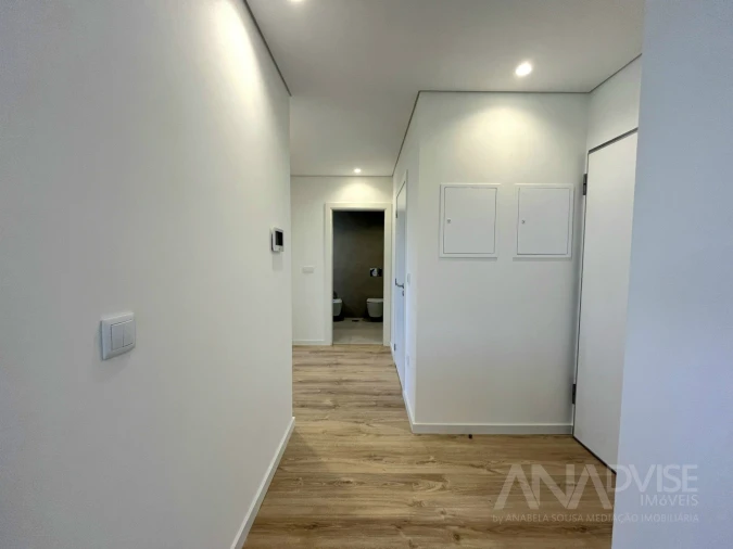 Apartamento T4 para Venda em Repeses e São Salvador Foto 13