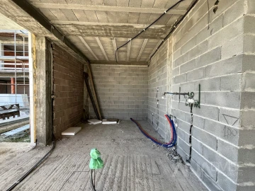 Moradia T4 para Venda em Repeses e São Salvador