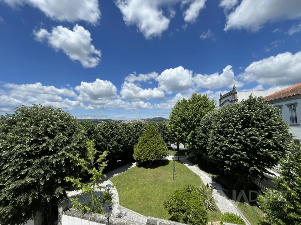 Prédio para Venda em Viseu Foto 78