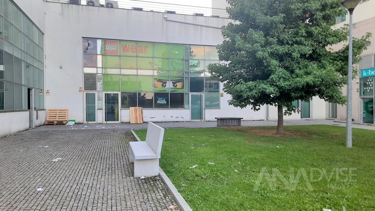Loja para Venda em Viseu Foto 11